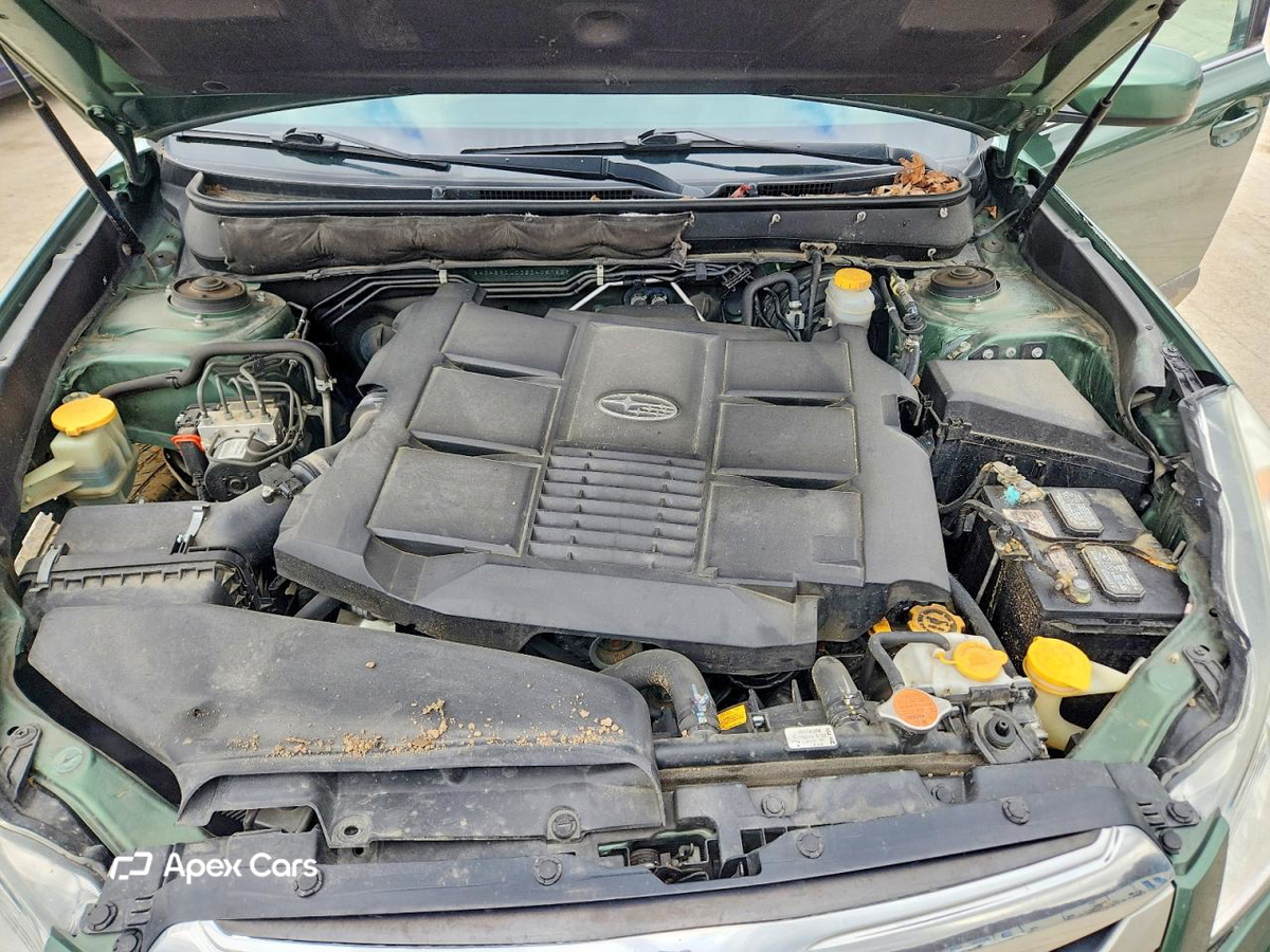 Subaru Outback 2011