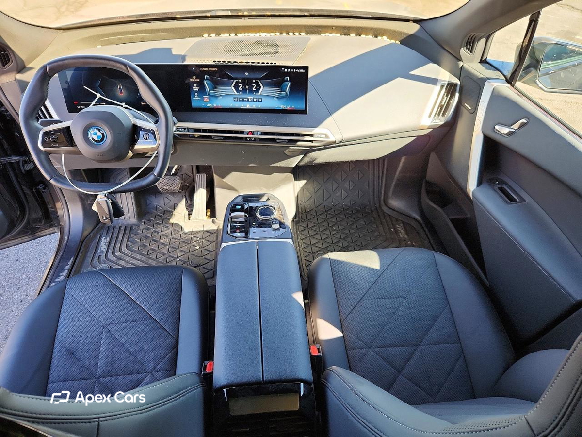 BMW iX 2024