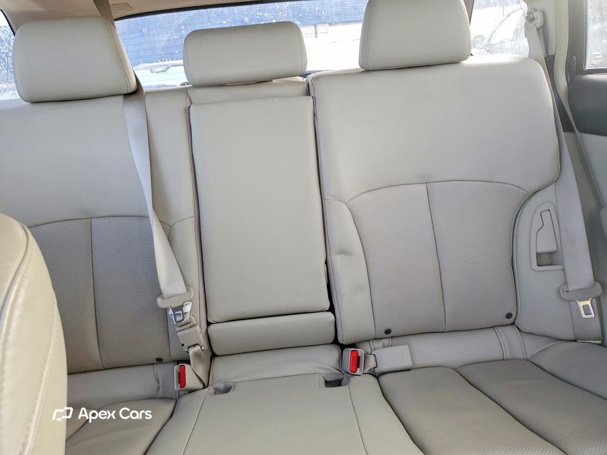 Subaru Outback 2014
