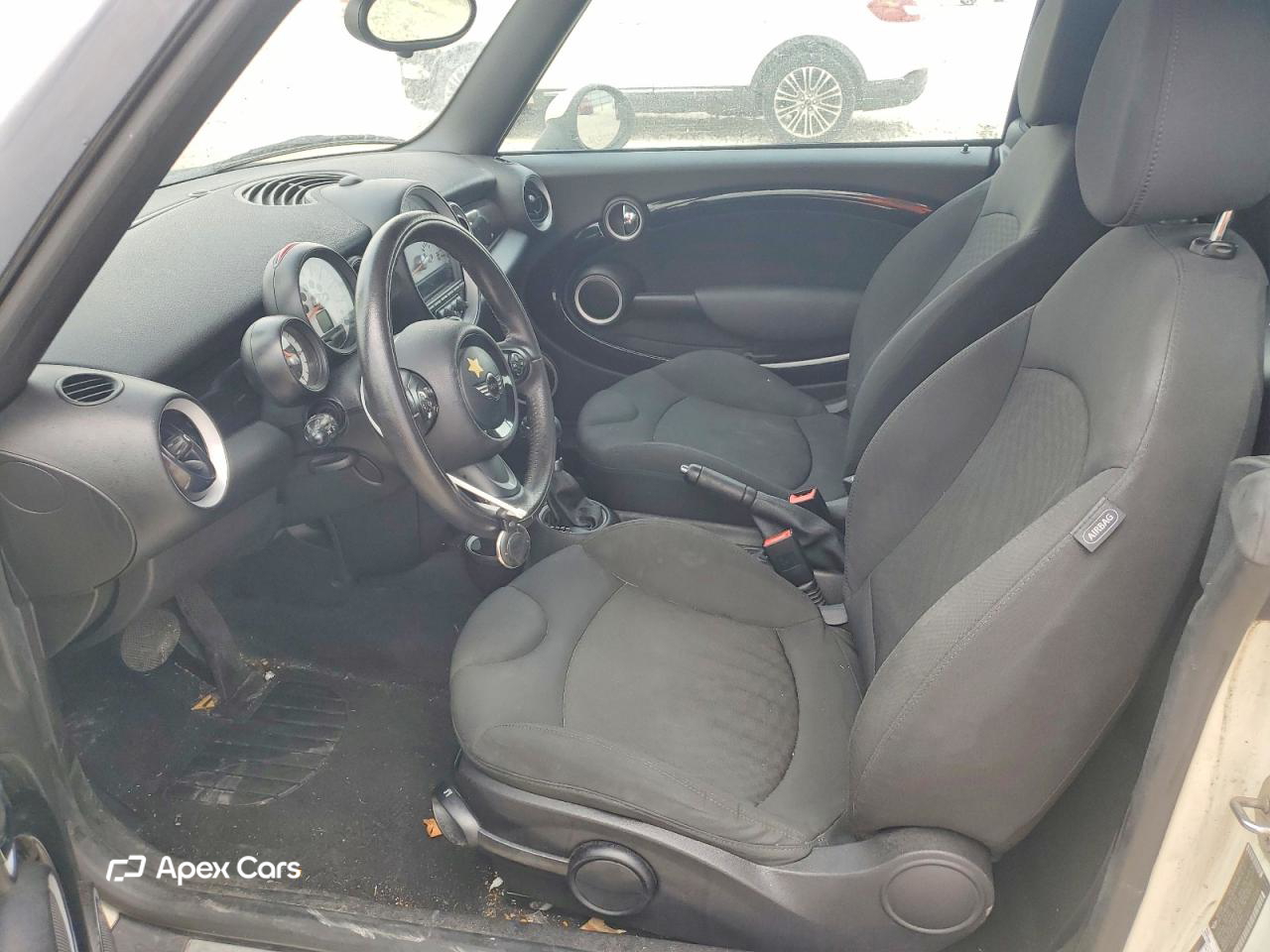 MINI Cooper 2012