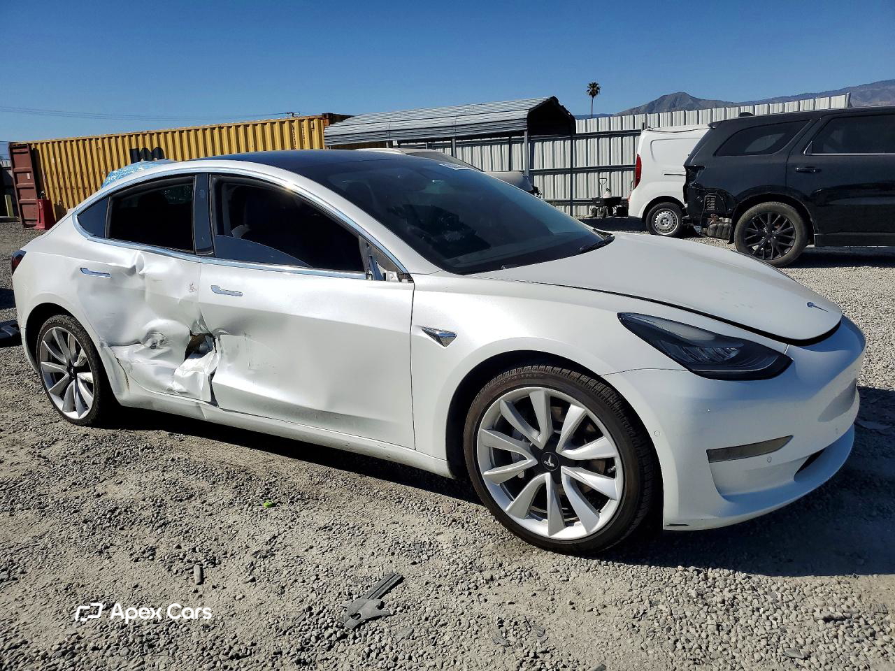 Tesla Model 3 2020