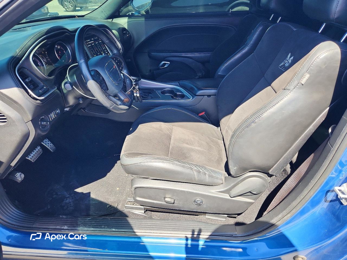 Dodge Challenger 2021