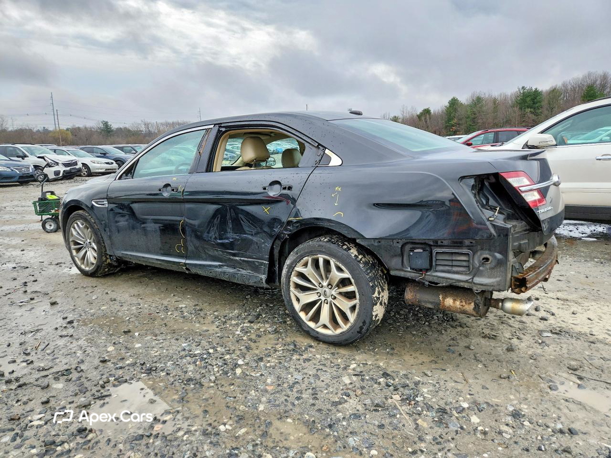 Ford Taurus 2014