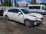Toyota Avalon 2011