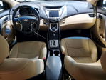 Hyundai Elantra 2011
