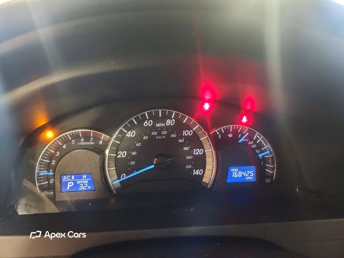 Toyota Camry 2012