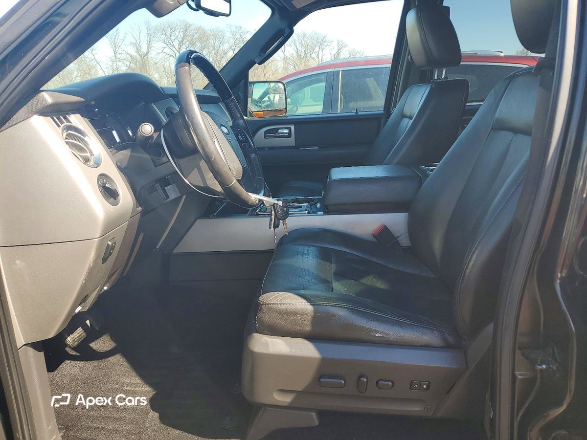 Ford Expedition 2013