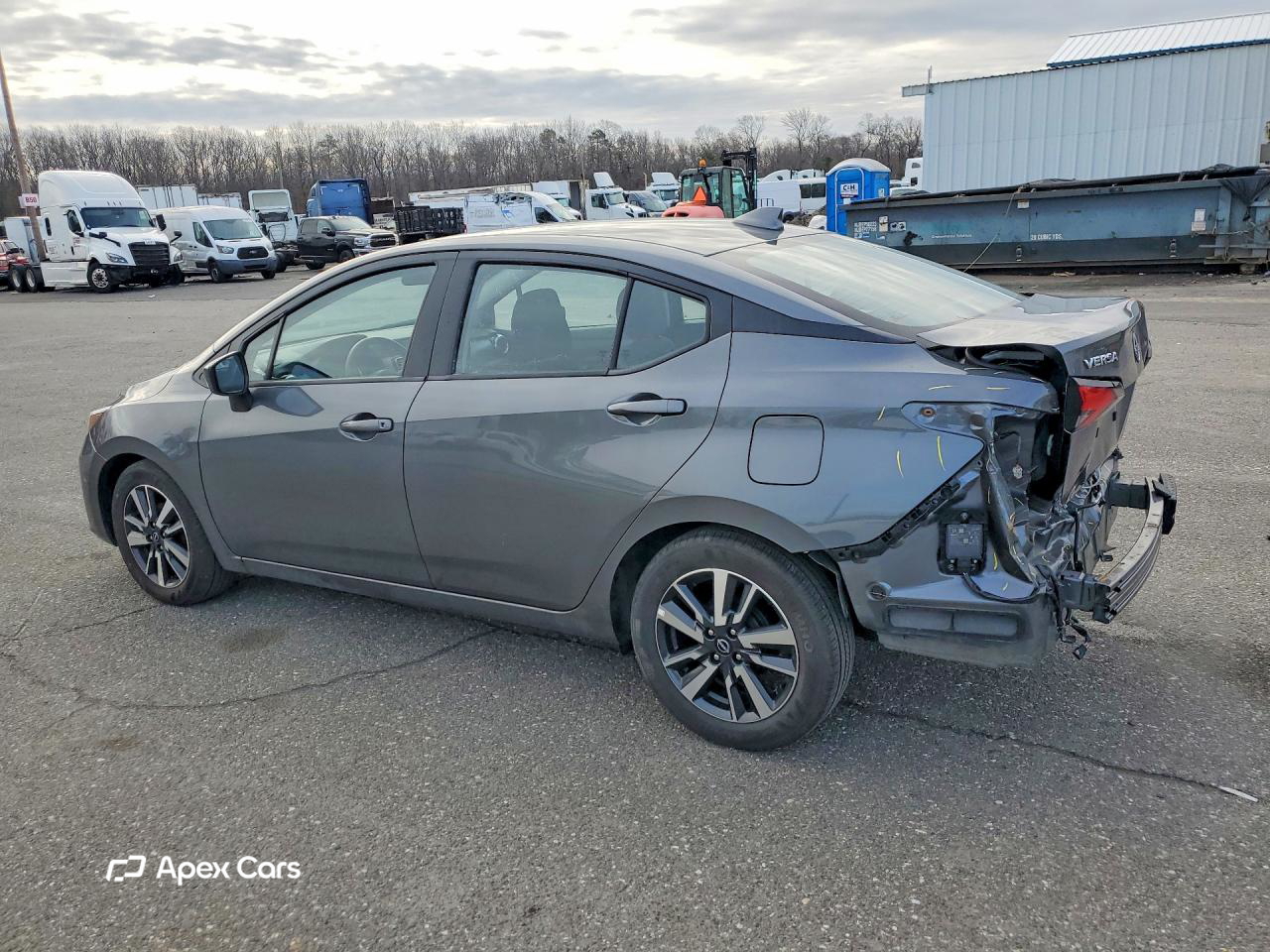 Nissan Versa 2025