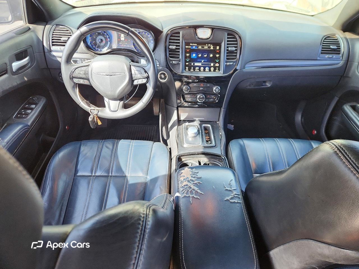 Chrysler 300 2015