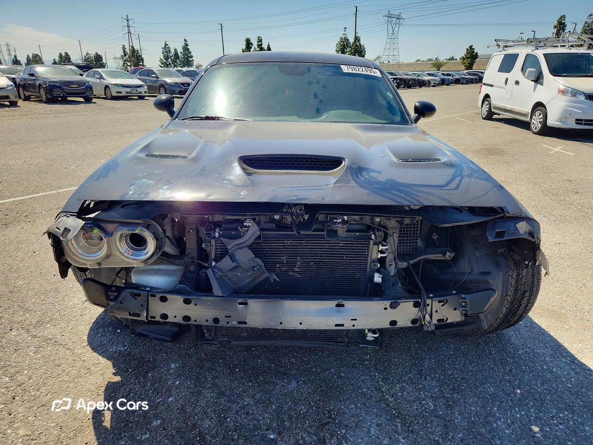 Dodge Challenger 2019