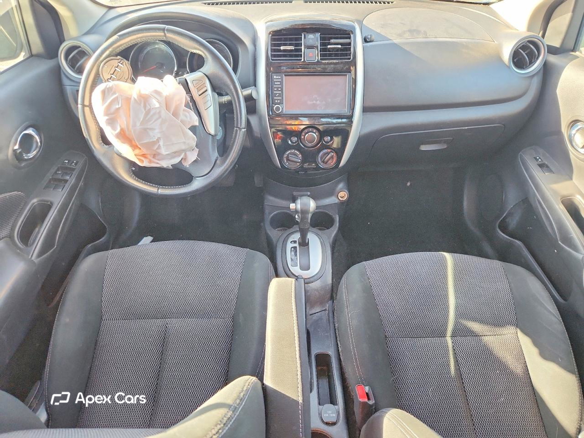 Nissan Versa 2018