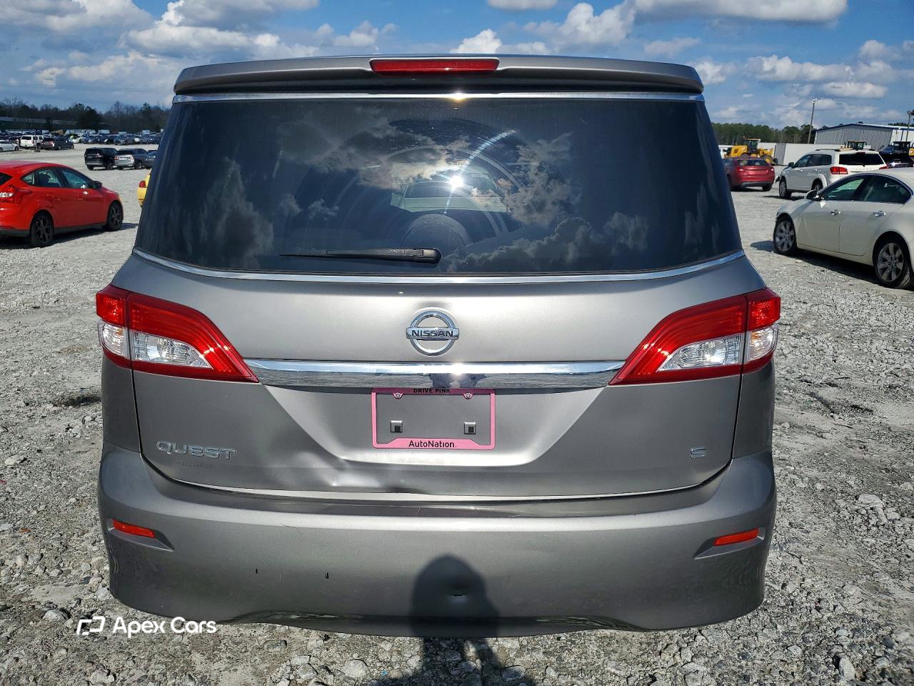Nissan Quest 2012