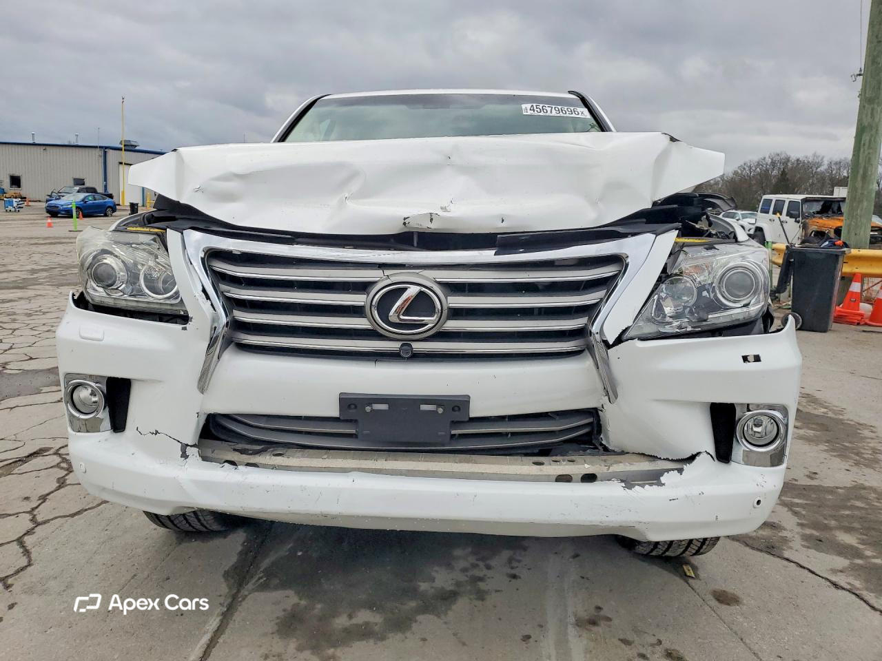 Lexus LX 2013