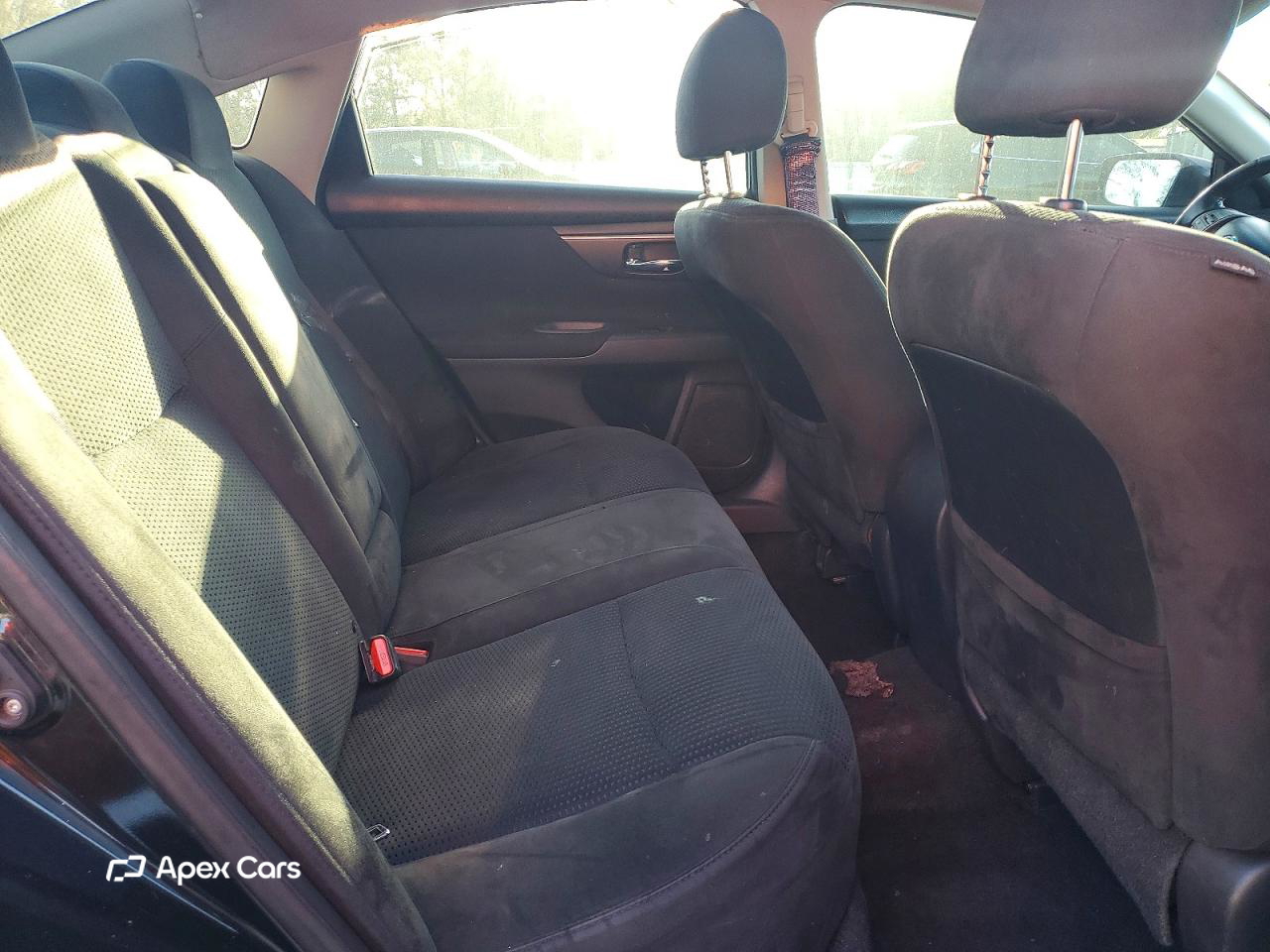 Nissan Altima 2015