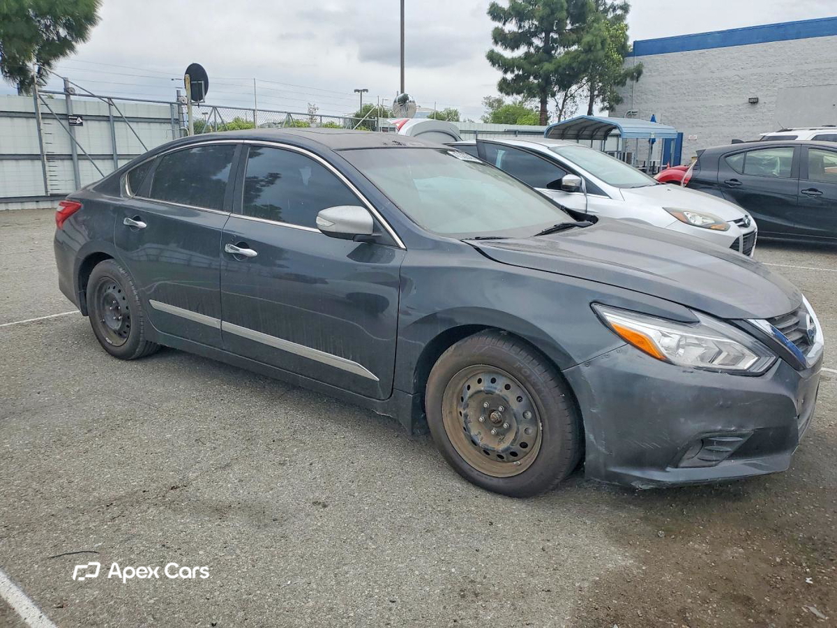 Nissan Altima 2016