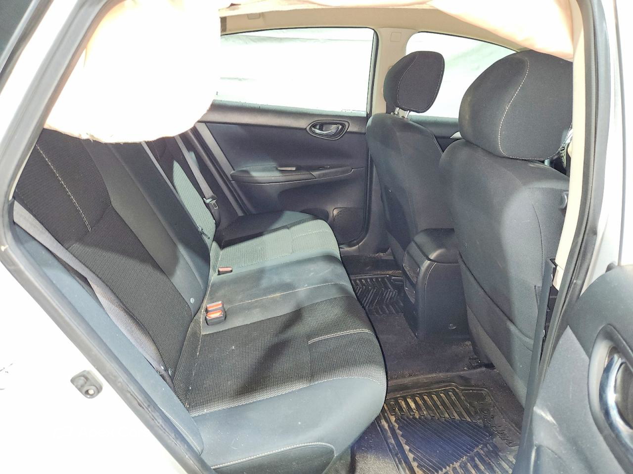 Nissan Sentra 2016