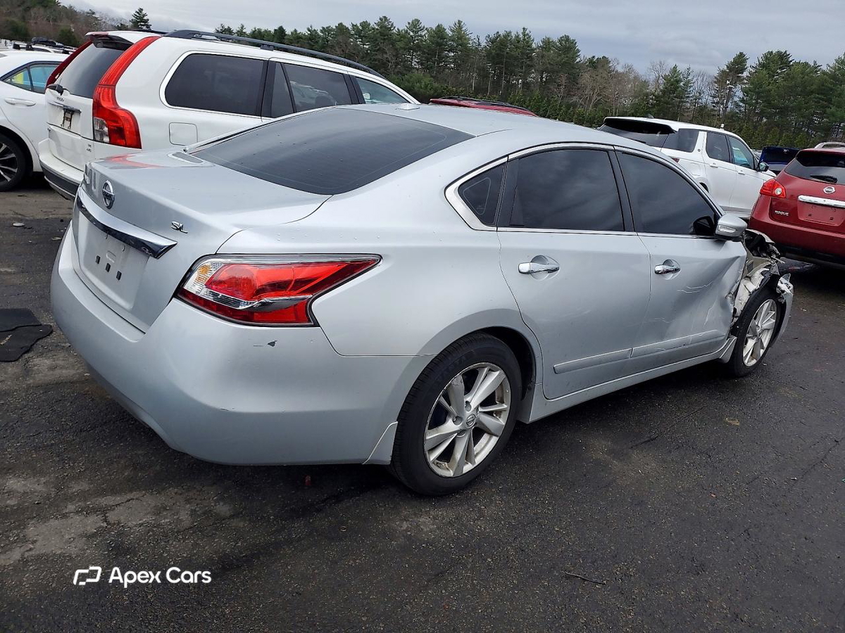 Nissan Altima 2015