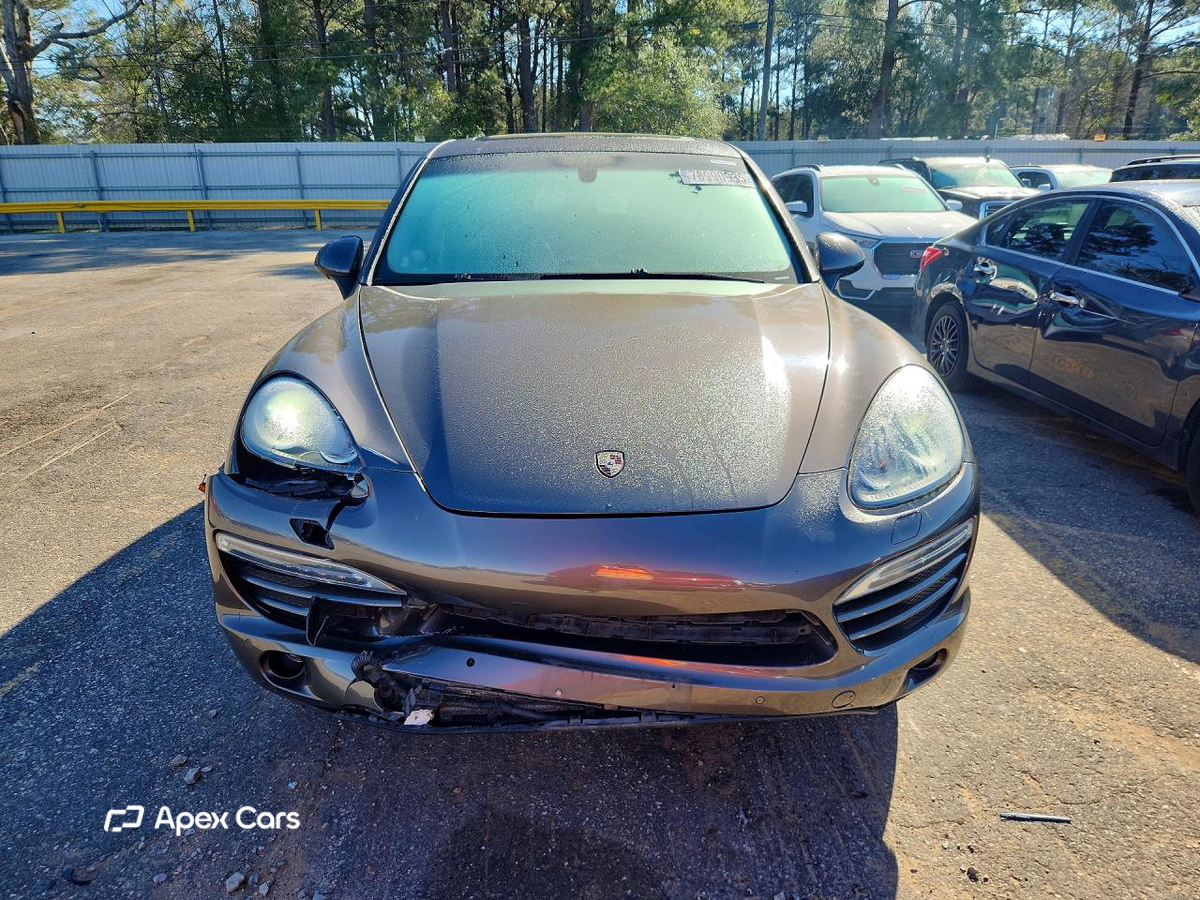 Porsche Cayenne 2012