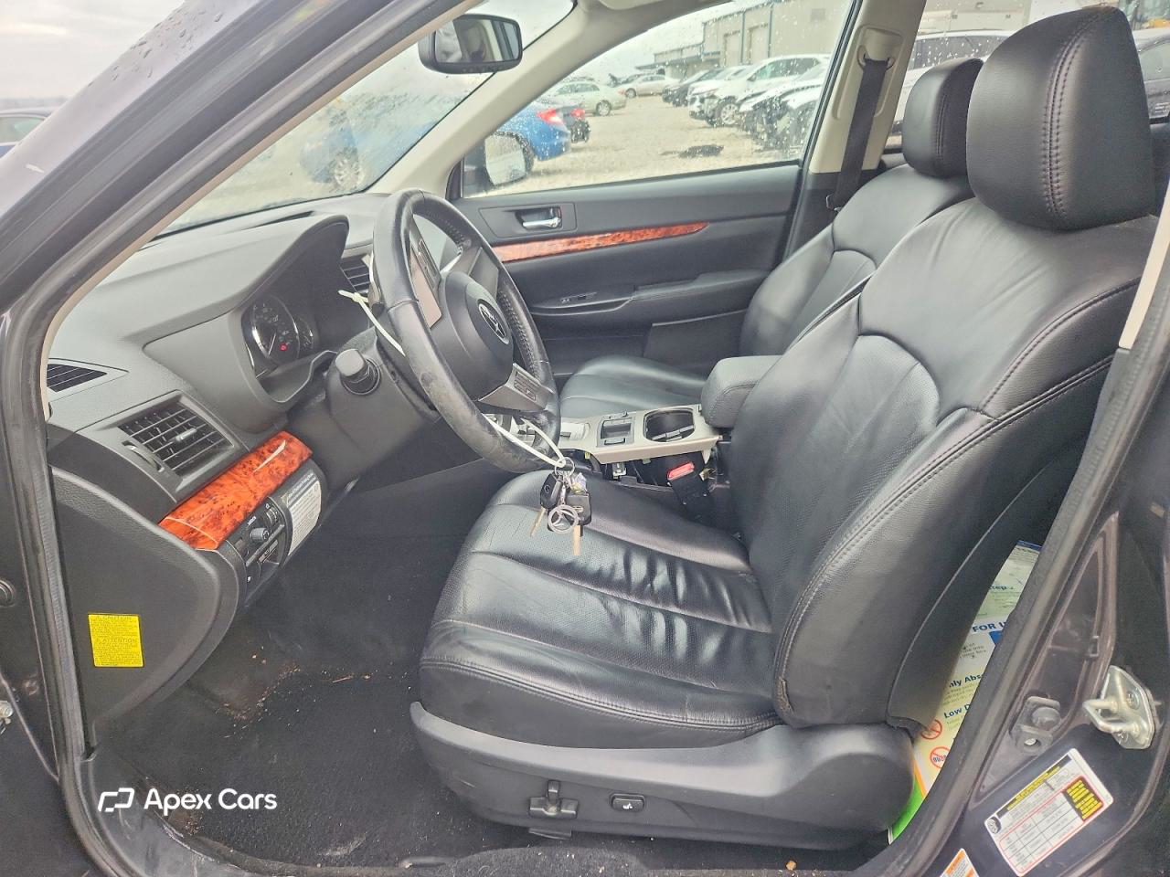Subaru Outback 2011