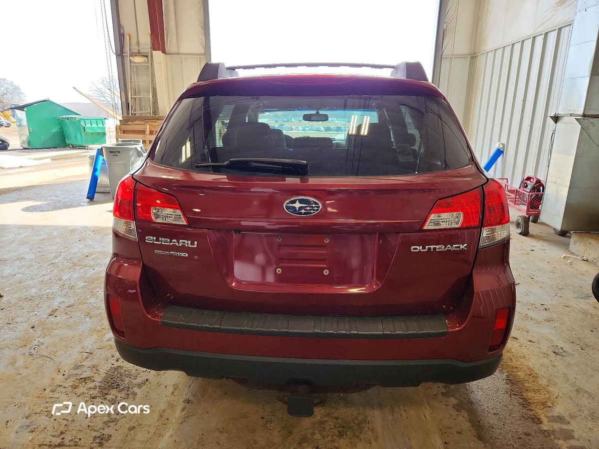 Subaru Outback 2011