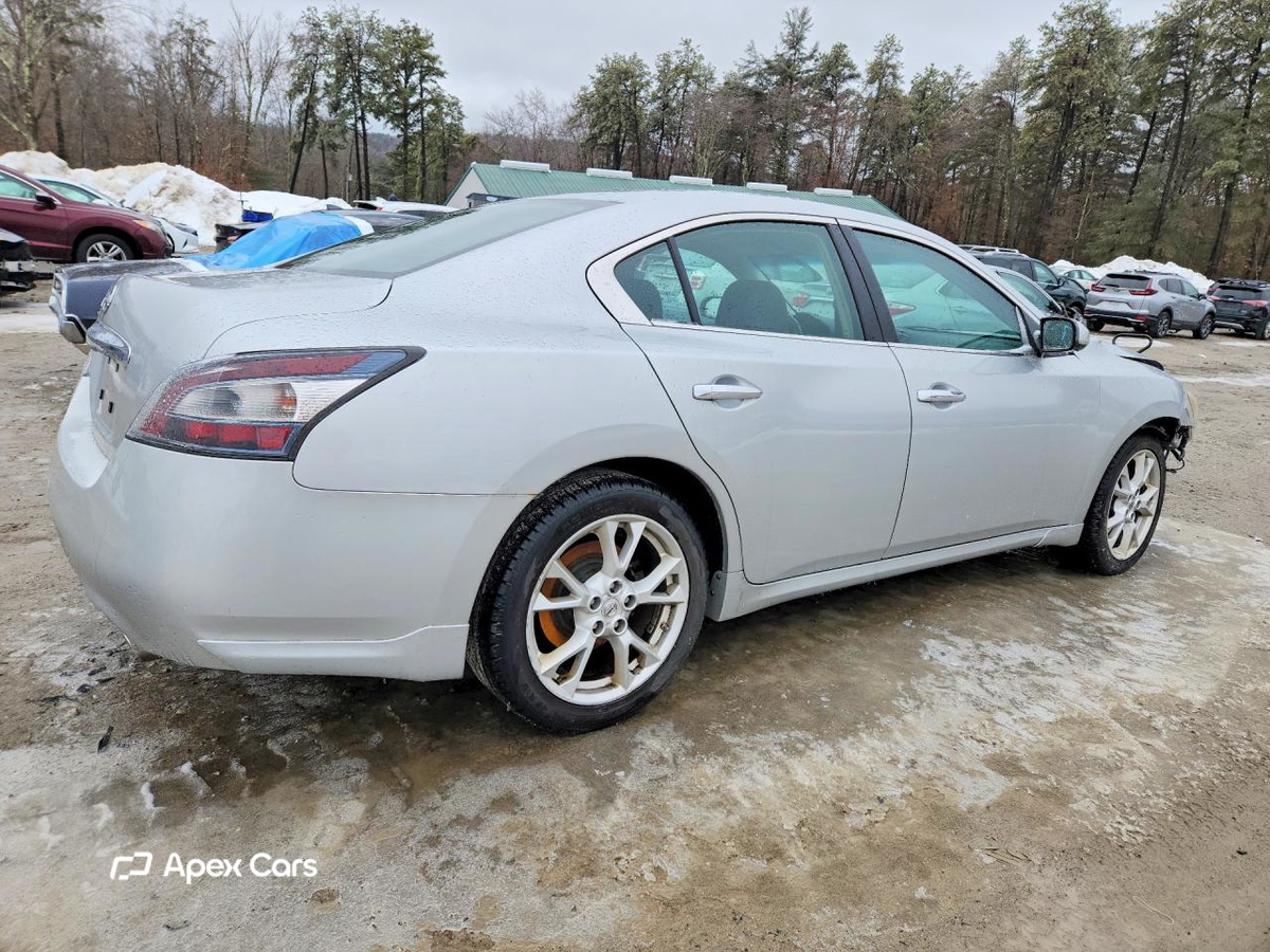 Nissan Maxima 2013