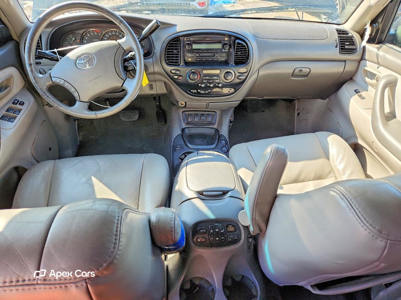 Toyota Sequoia 2005