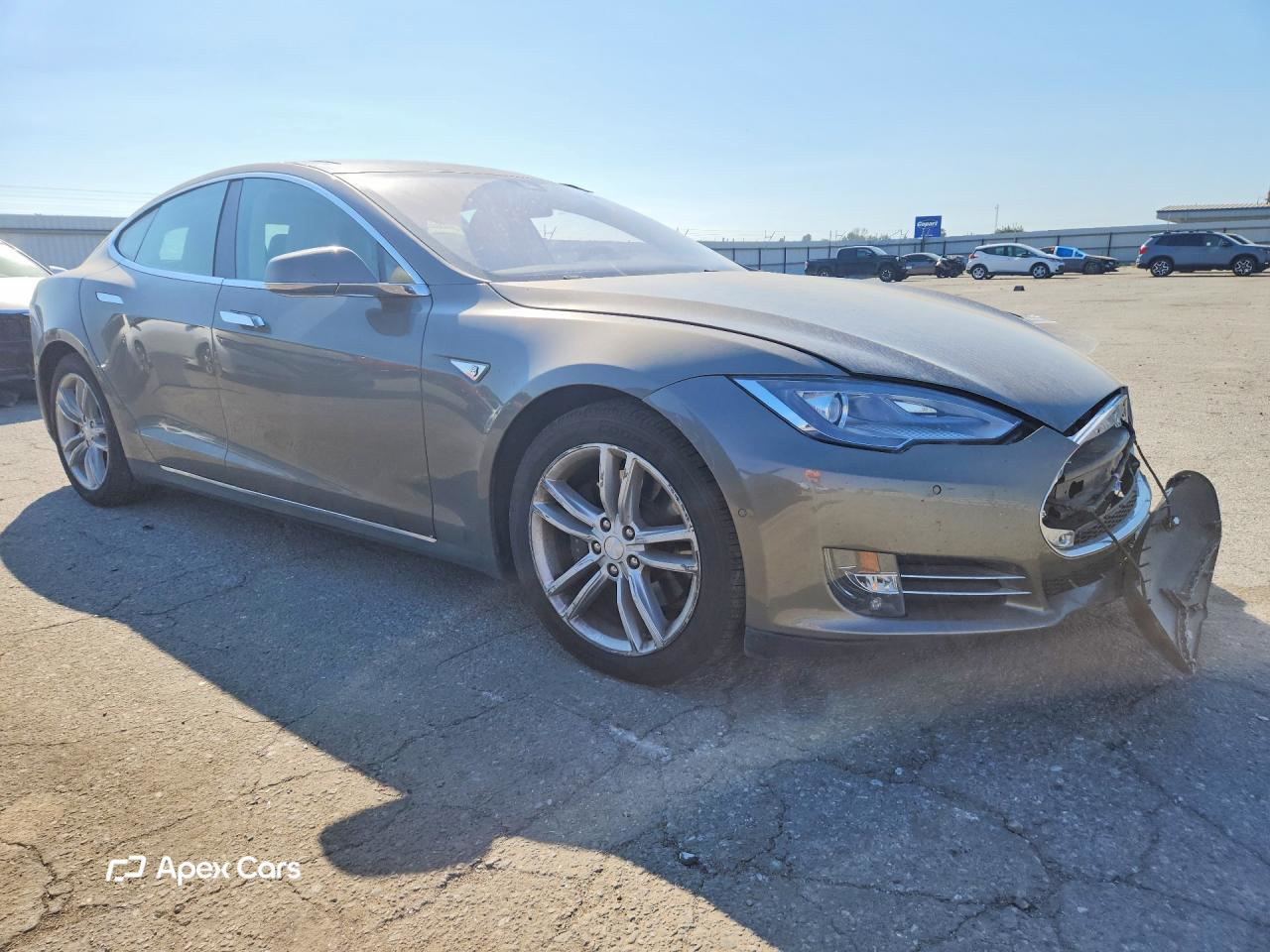 Tesla Model S 2015