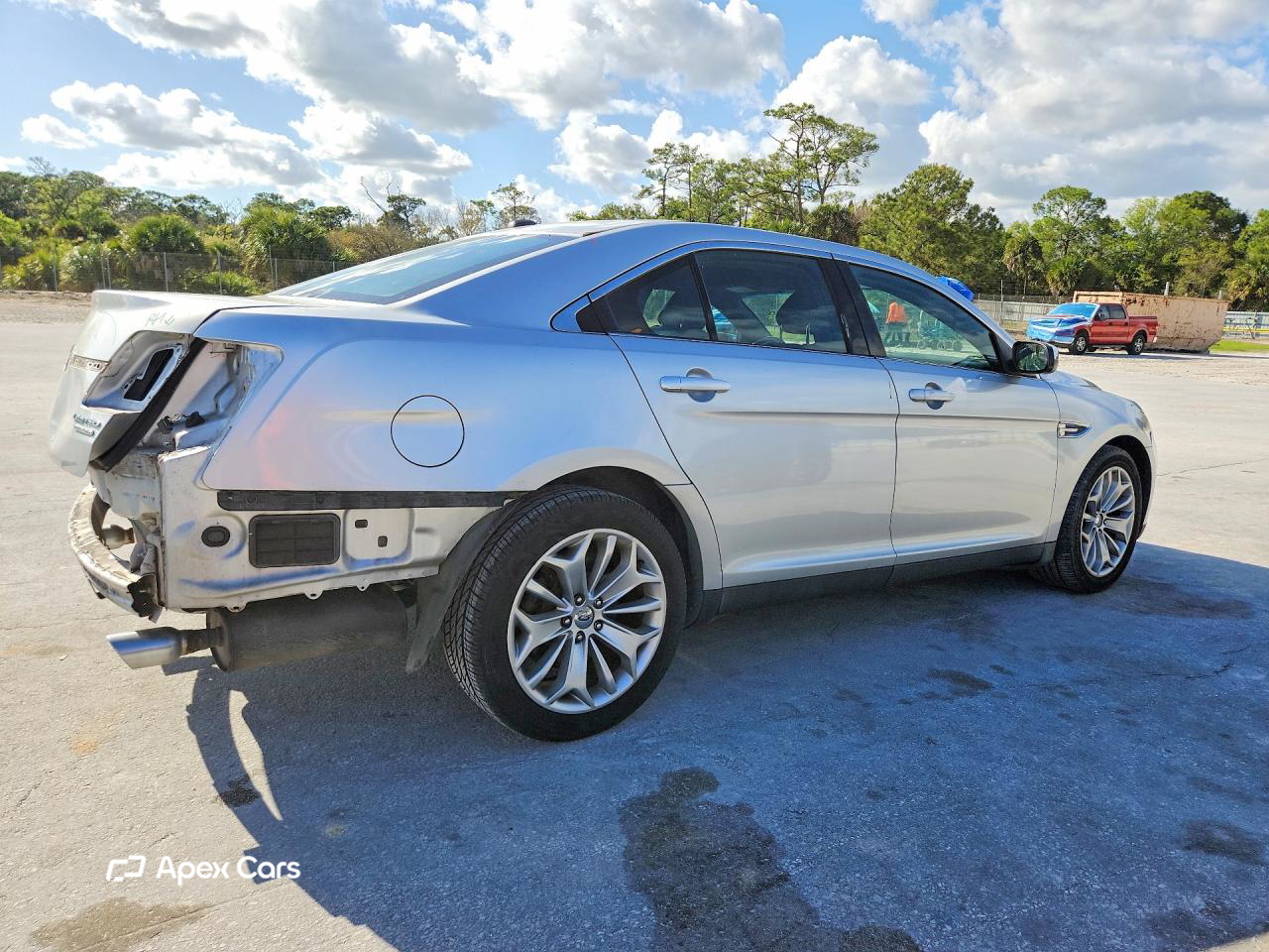 Ford Taurus 2015