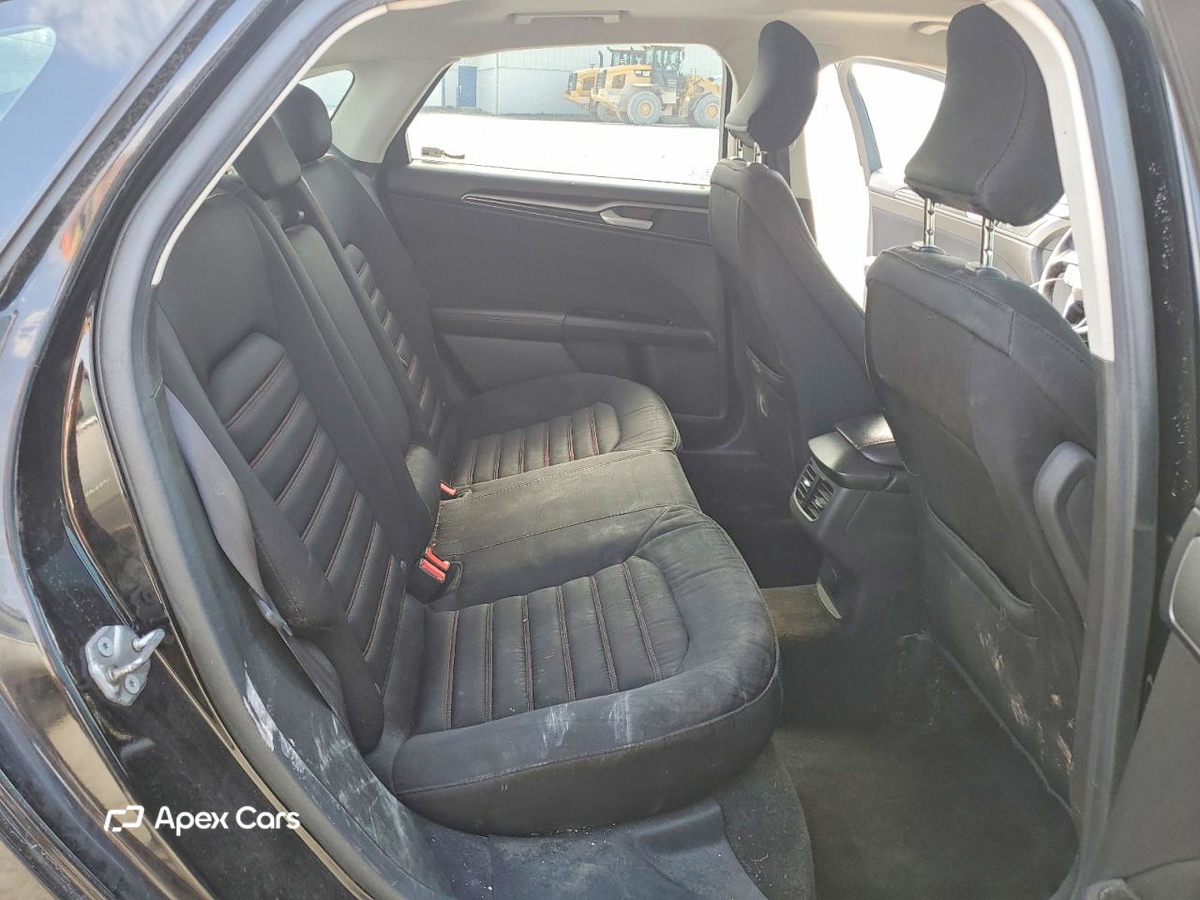Ford Fusion 2016