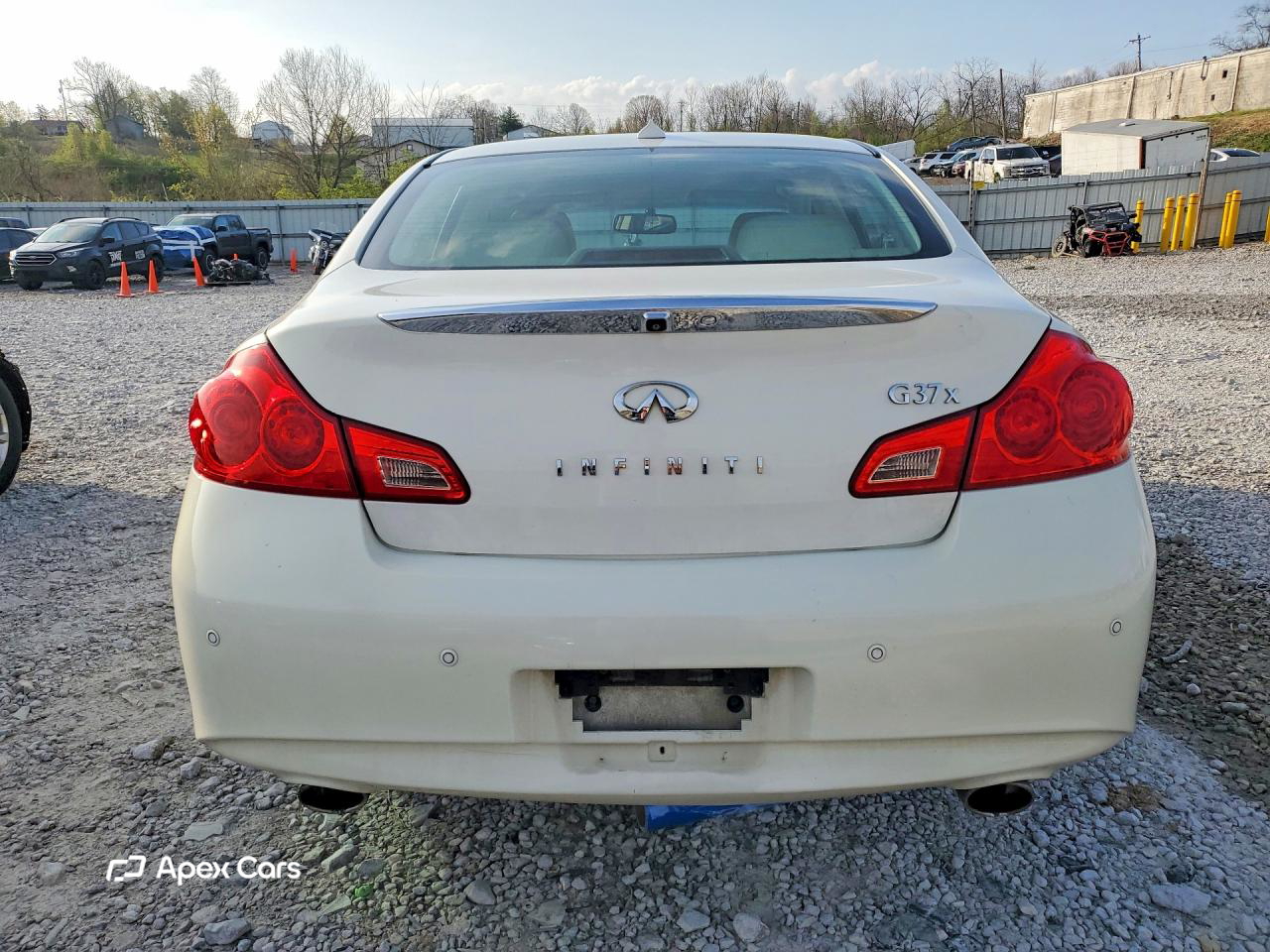 Infiniti G 2010
