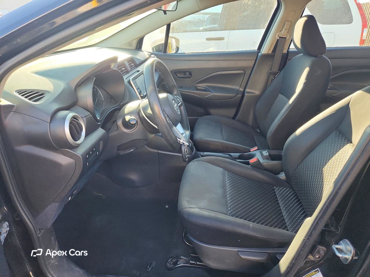 Nissan Versa 2021