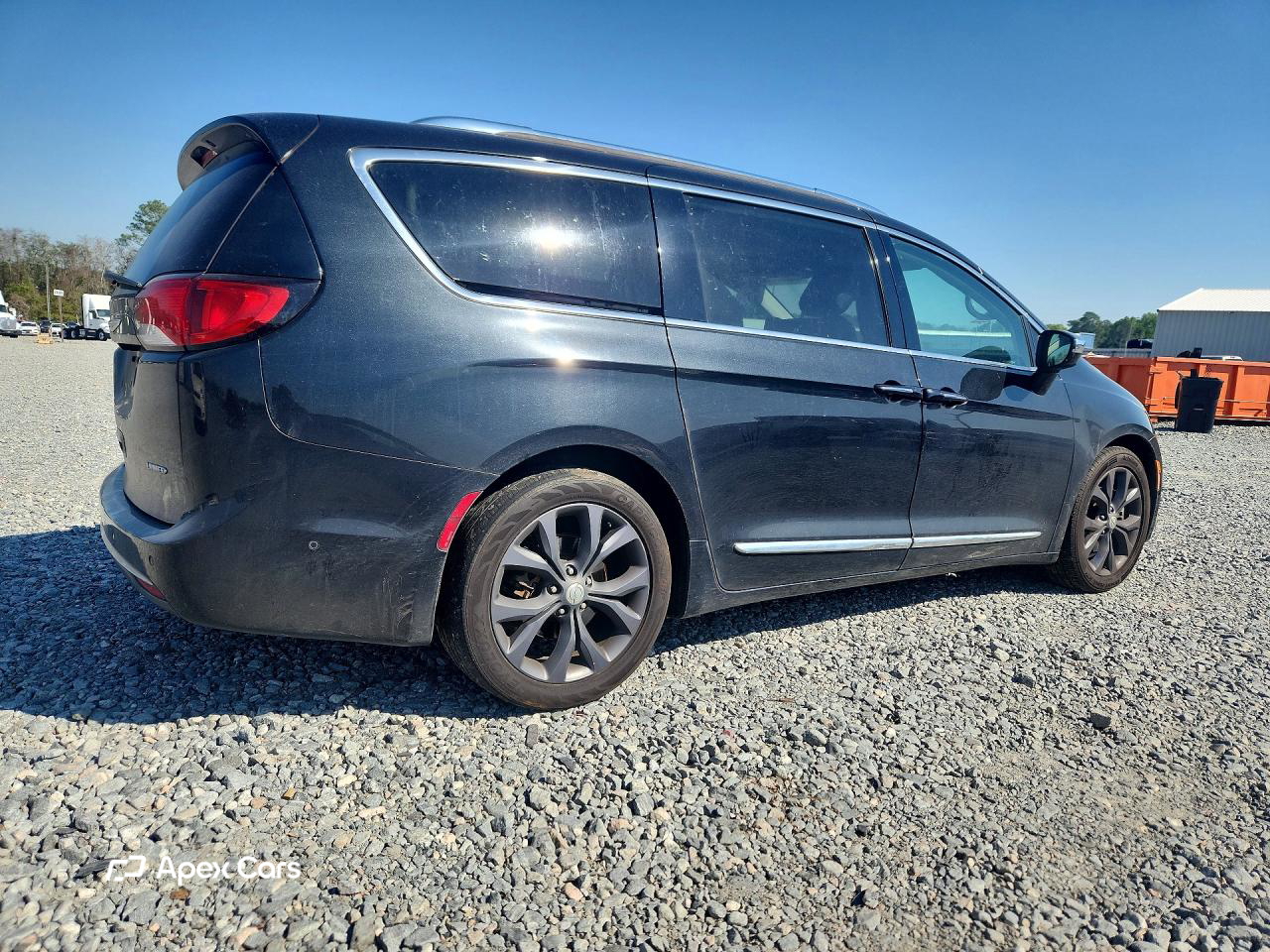 Chrysler Pacifica 2017