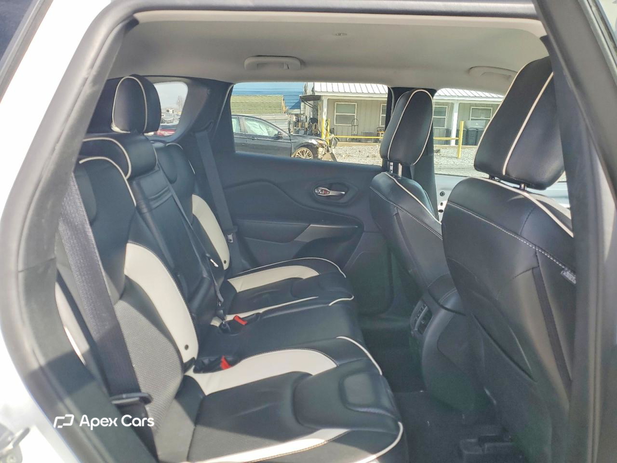 Jeep Cherokee 2019