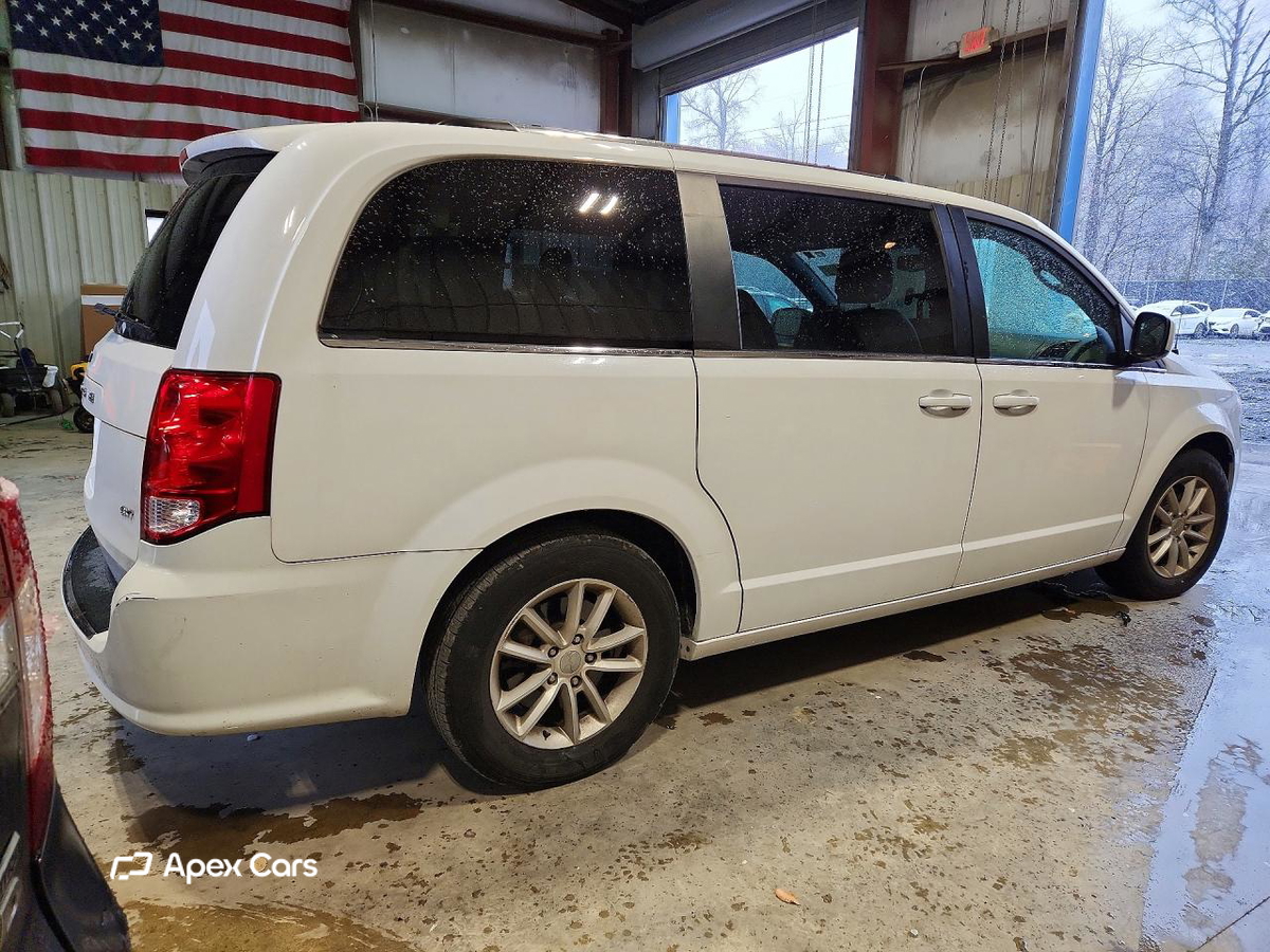 Dodge Caravan 2018