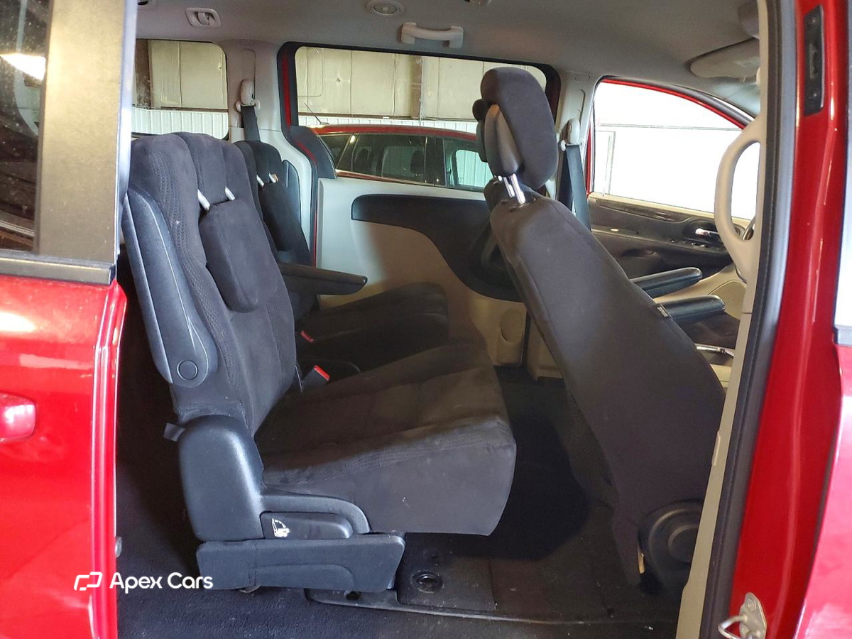 Dodge Caravan 2014