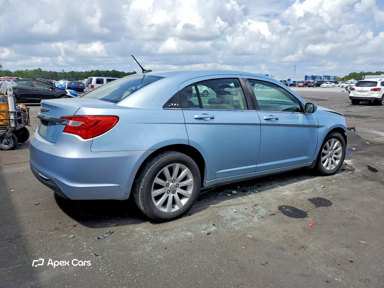 Chrysler 200 2013