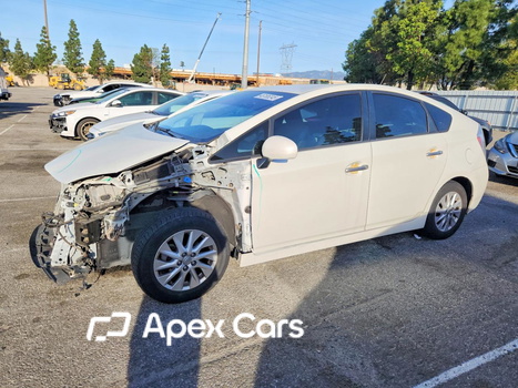 Toyota Prius 2014 - Image 1 of 13