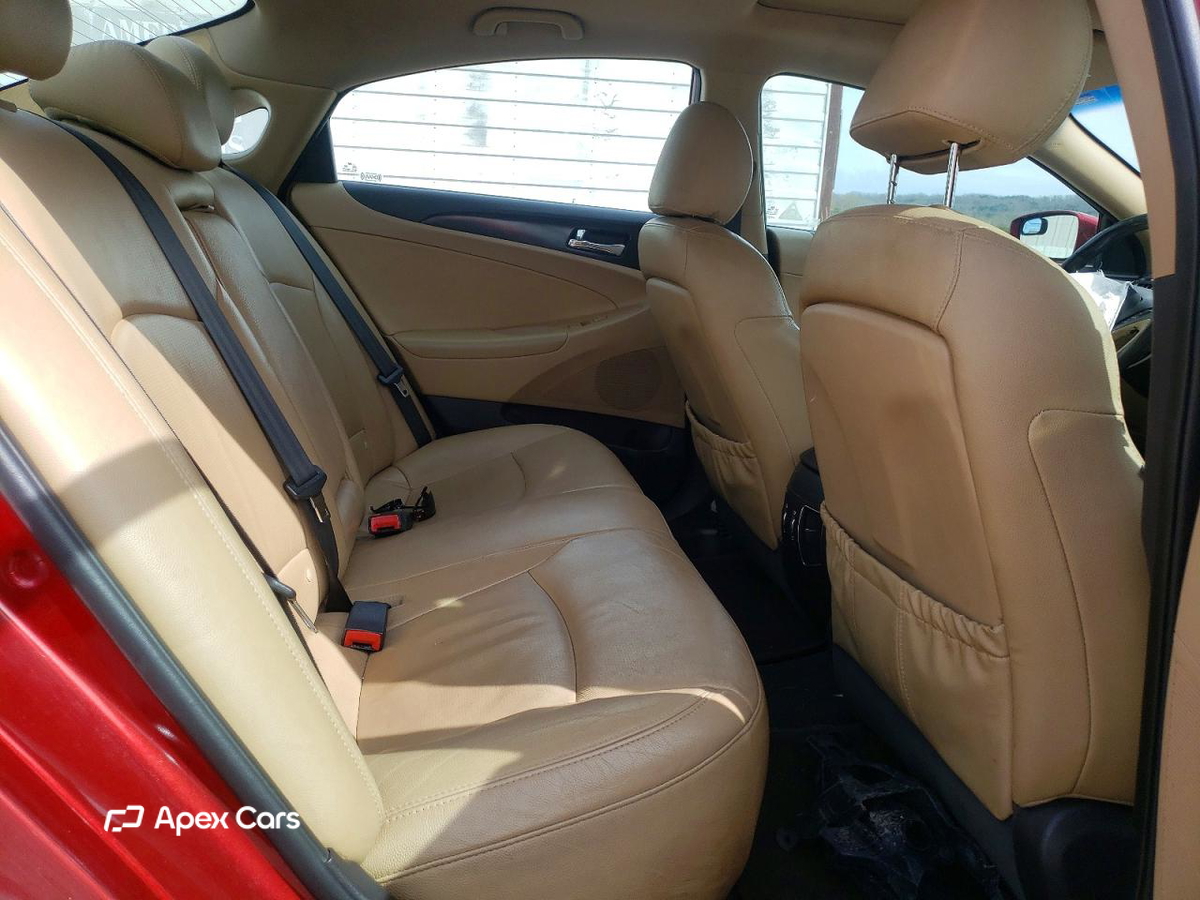 Hyundai Sonata 2011