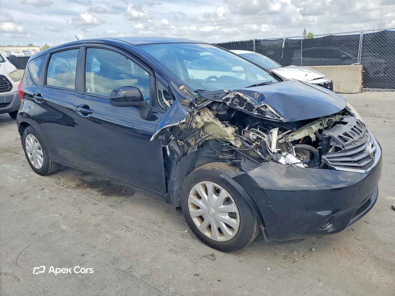 Nissan Versa 2014
