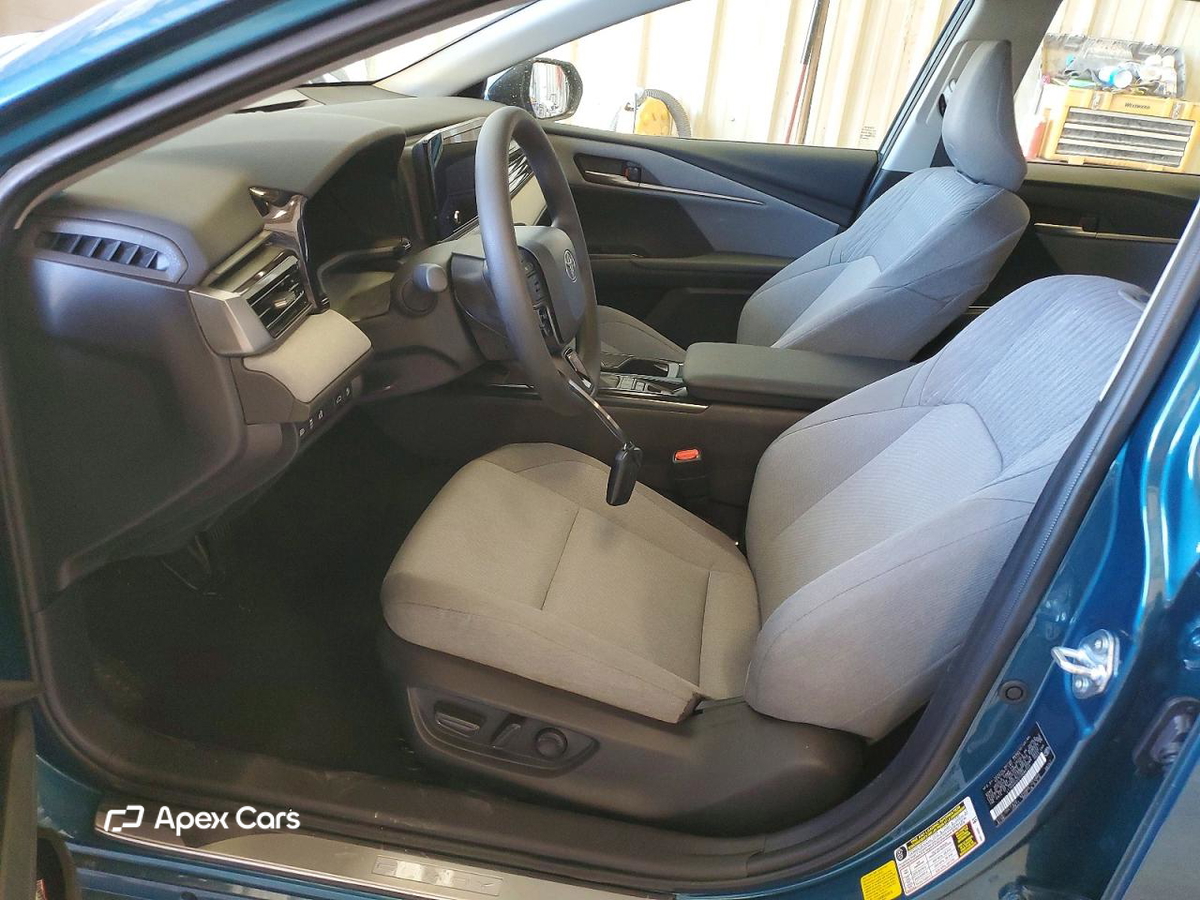Toyota Camry 2026