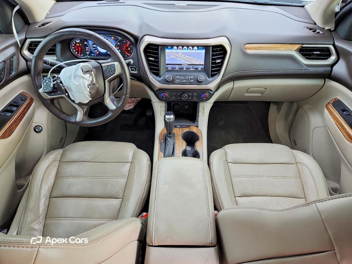 GMC Acadia 2017