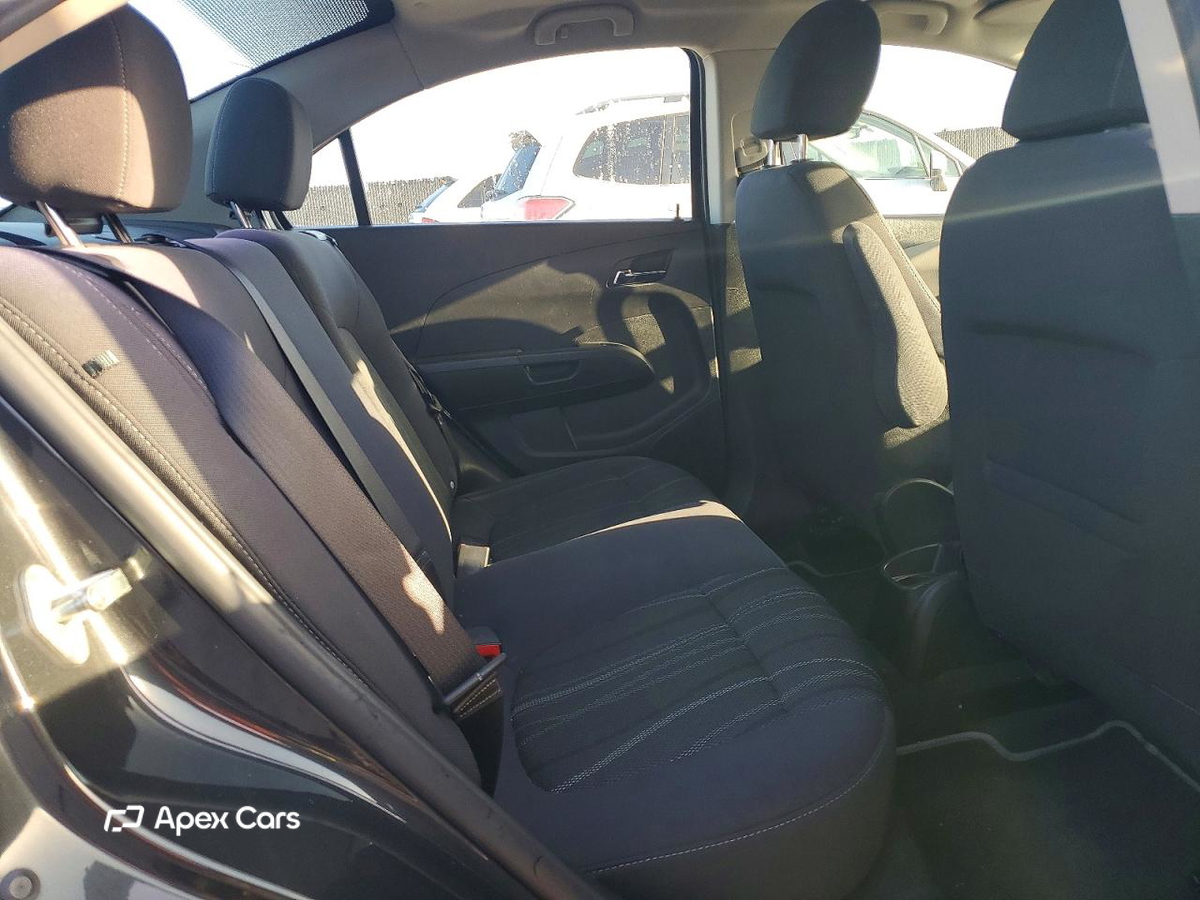 Chevrolet Sonic 2014