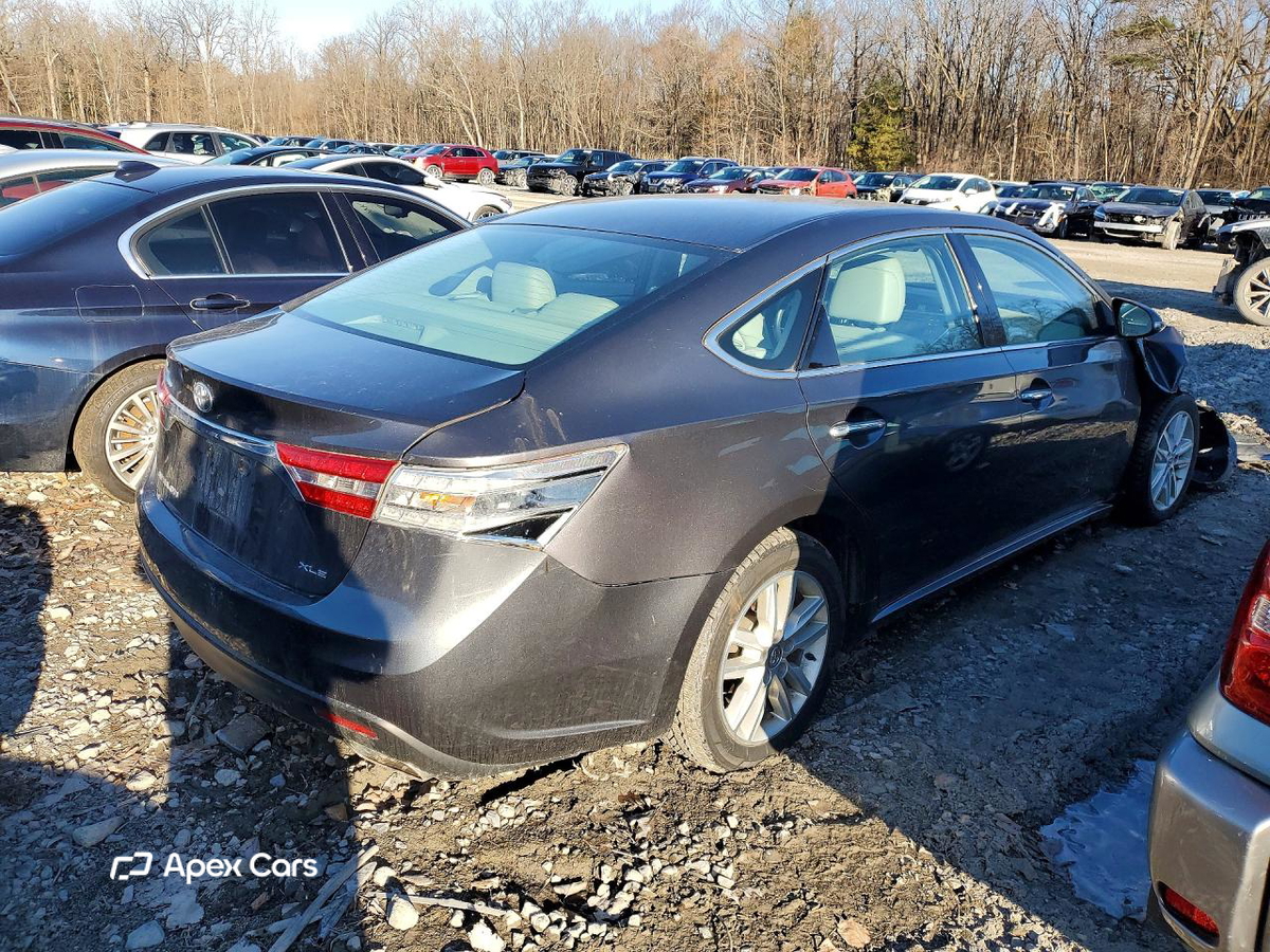 Toyota Avalon 2014