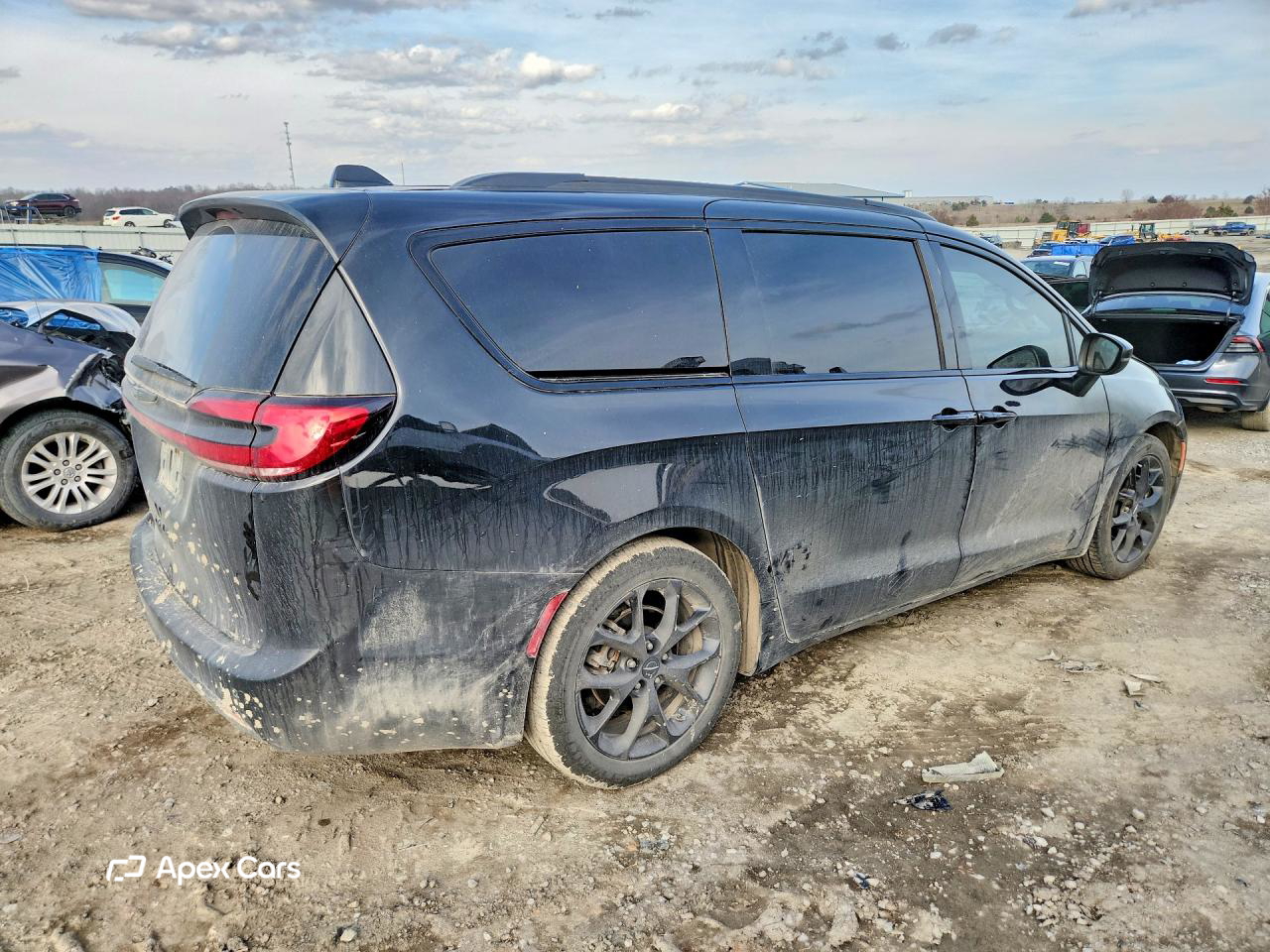 Chrysler Pacifica 2023