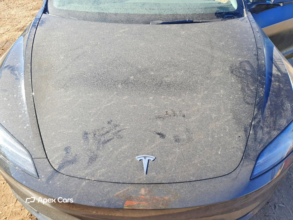 Tesla Model 3 2025