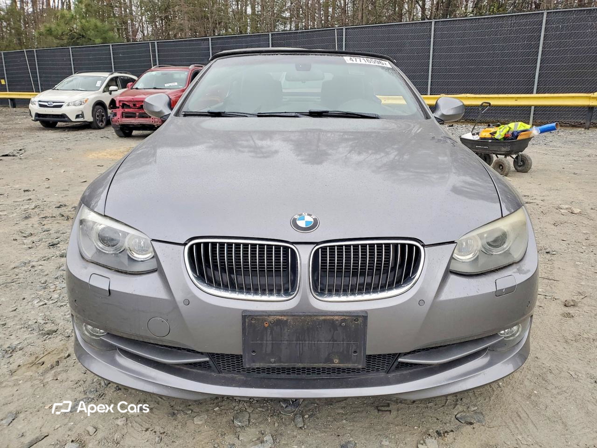 BMW Series 3 2011