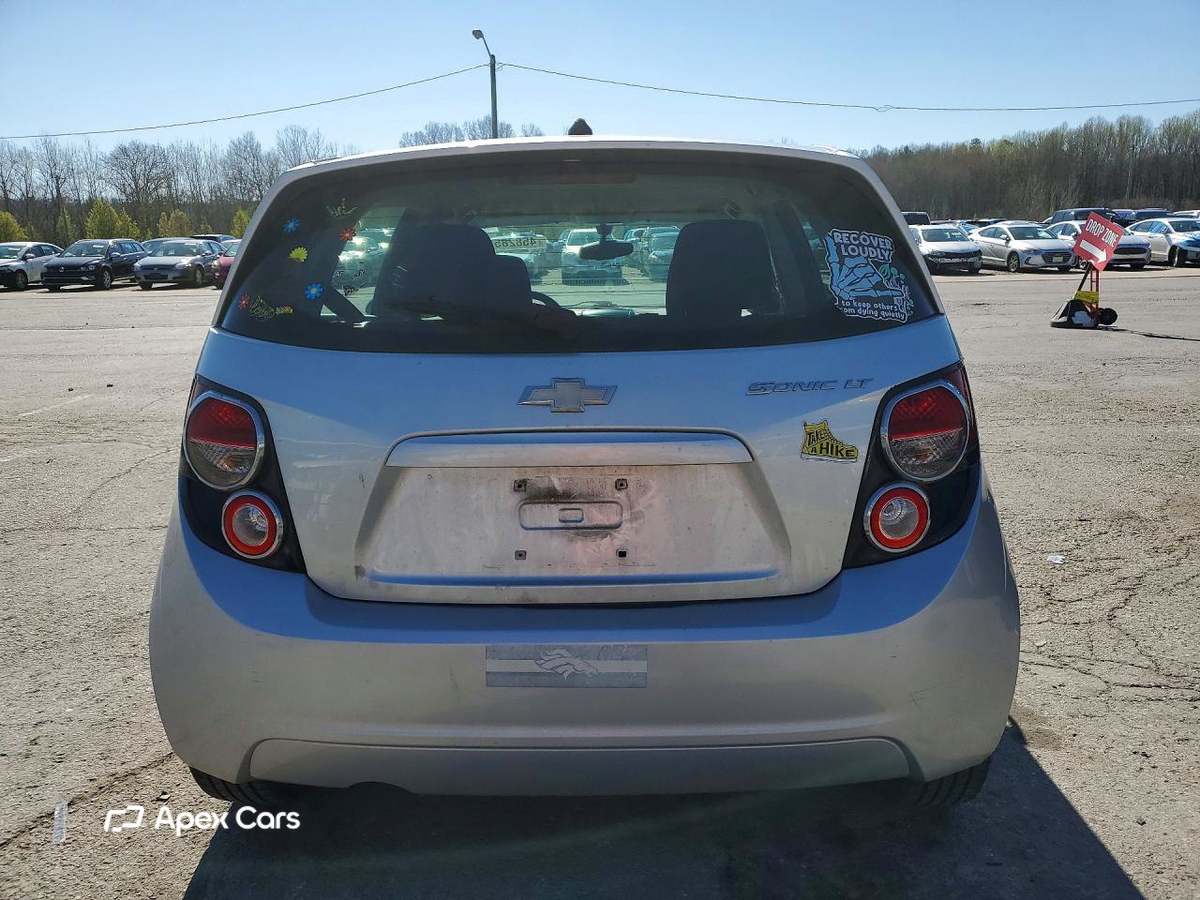 Chevrolet Sonic 2014