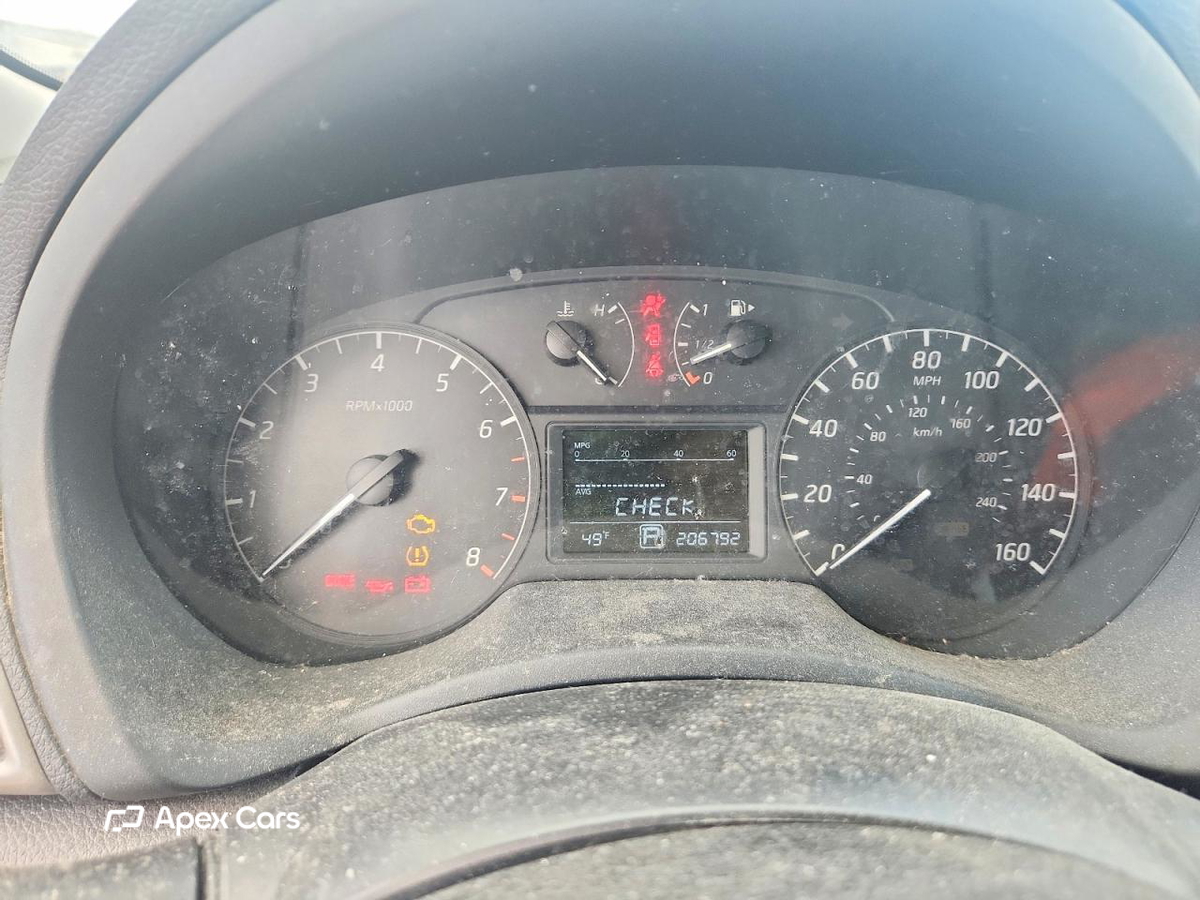 Nissan Sentra 2015