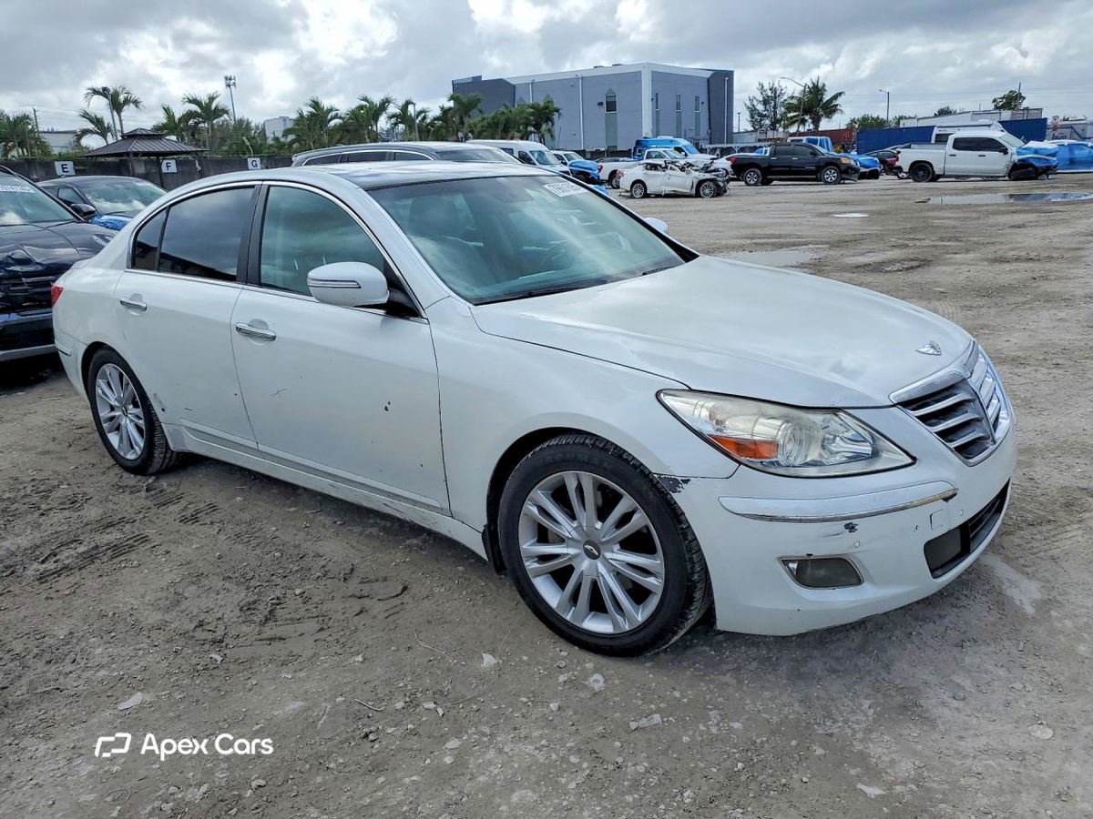 Hyundai Genesis 2011