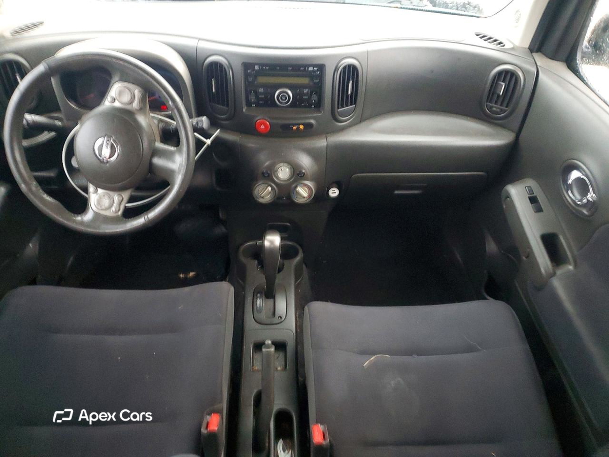 Nissan Cube 2011